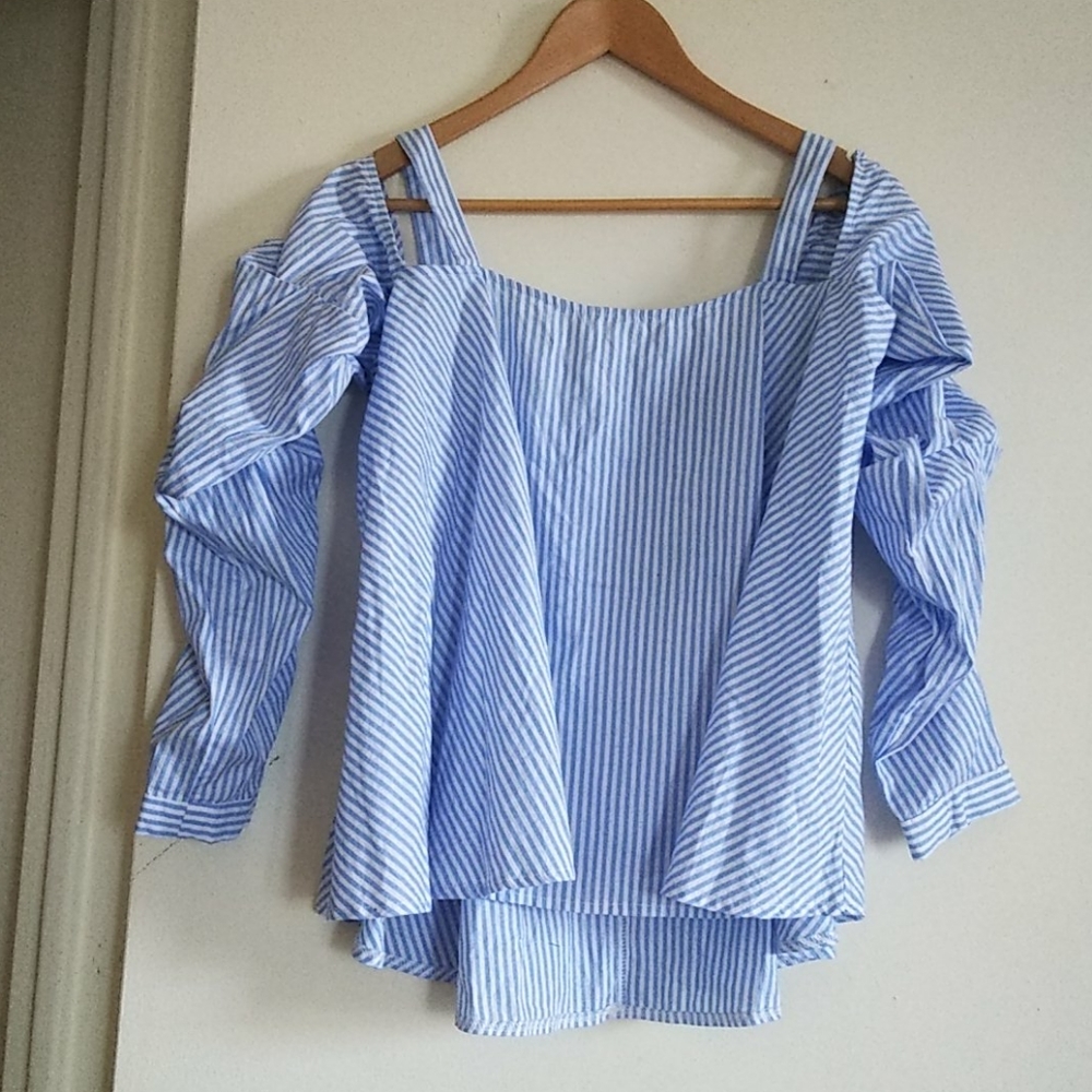 Timing Off the Shoulder Striped Blouse Sz L